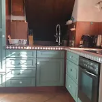 Historic Lakeview Apartman *