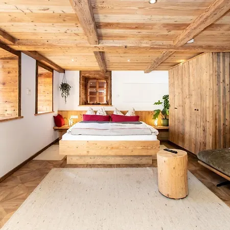 Historic Lakeview Appartement