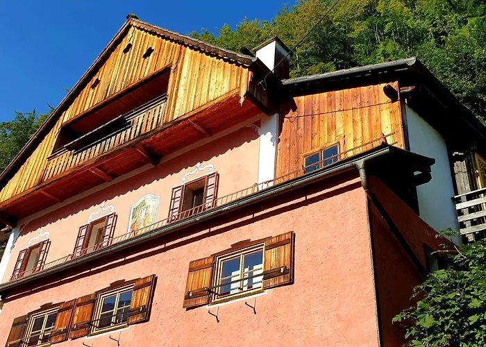 Historic Lakeview Hallstatt