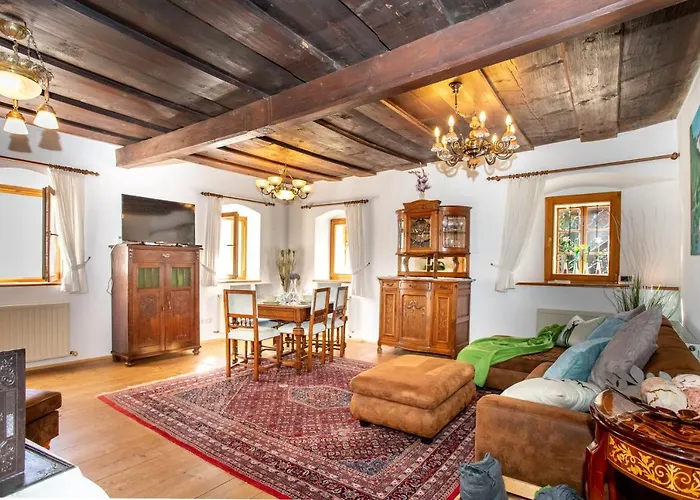 Historic Lakeview Hallstatt